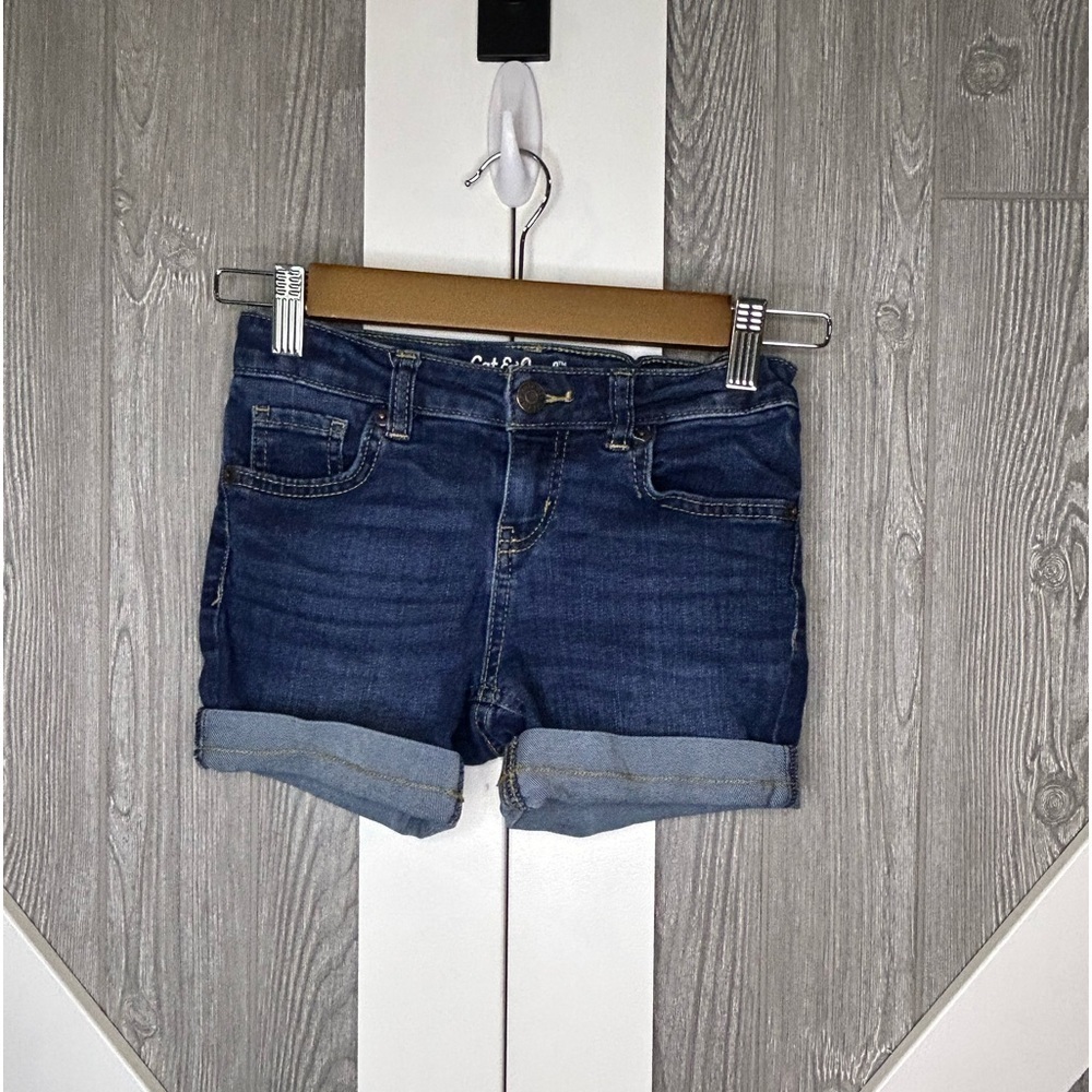 D16.09 Cat & Jack Super Stretch Shorts